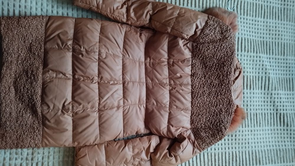 Пуховик жіночий зимовий