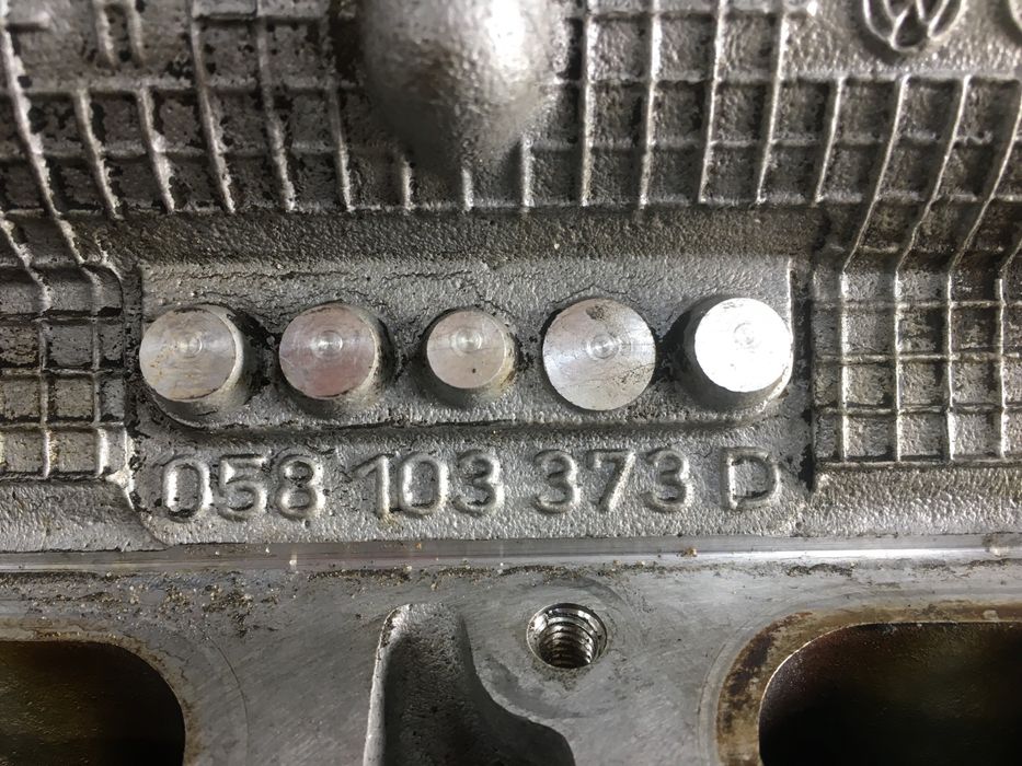 ГБЦ головка блока Volkswagen Passat Golf Bora \ Skoda Ocatavia 1.8 20V