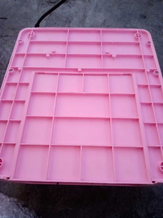 Лампа маникюрная