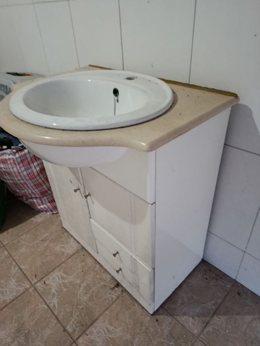 Armário casa banho