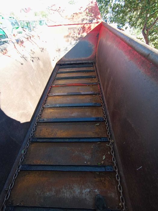 Rozrzutnik jeantil  13.10 Evr , 2011 rok 10t ton