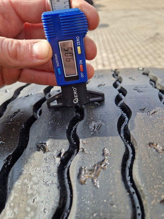 Używane opony 445/45R19,5 MICHELIN XTA2 Naczepa Mega