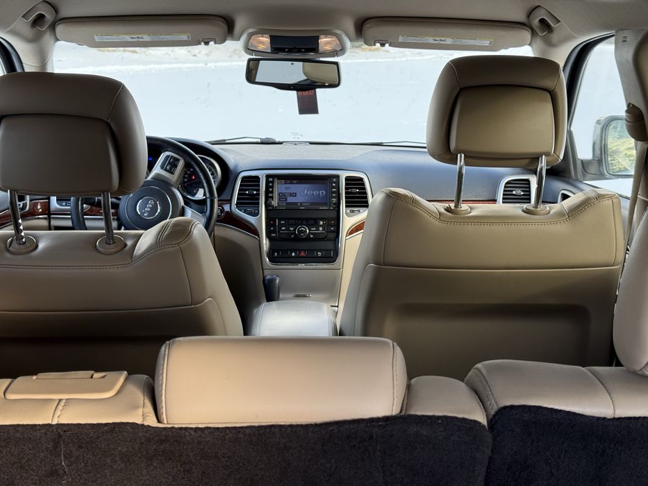 Jeep Grand Cherokee 3.0 CRD • 2011 r. • Automat • 4x4