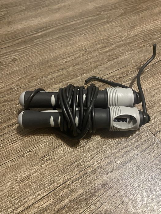 Скакалка з лічильником