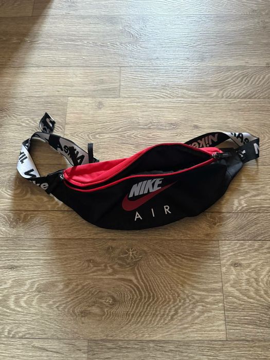 Барижка, бананка найк