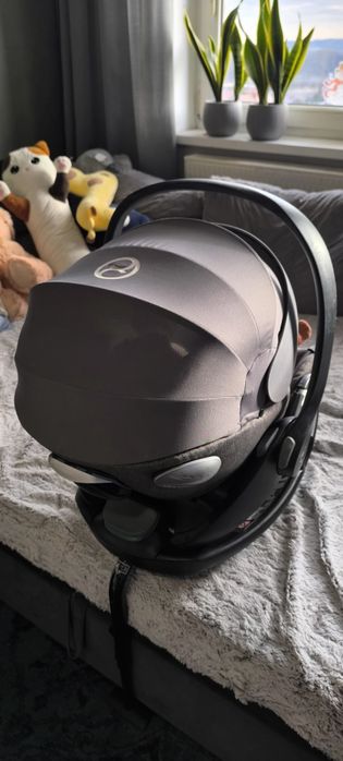 Fotelik samochodowy 0-13 kg Cybex Cloud Q Plus wraz z bazą