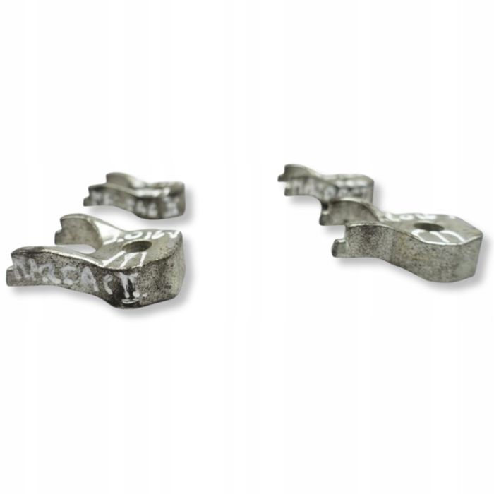 ŁAPKA Mazda 6 II GH 2.0 16V WTRYSKÓW Mocowanie