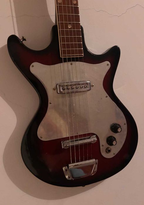 Guitarra elétrica Teisco S80 1963 (Japão)