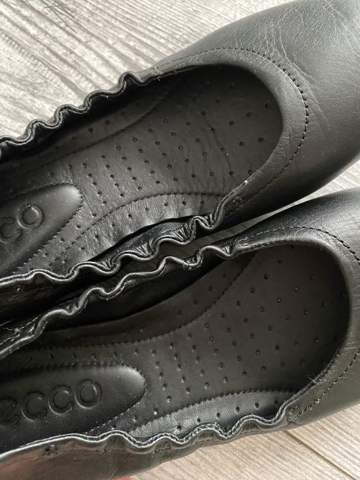 Ecco buty balerinki skorzane nowe roz 32