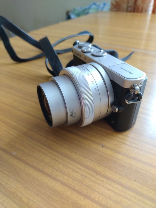 Panasonic Lumix DMC-GM1 z obiektywem G VARIO 12-32 I Panasonic Lumix DMC-GM1 z obiektywem G VARIO 12-32 I