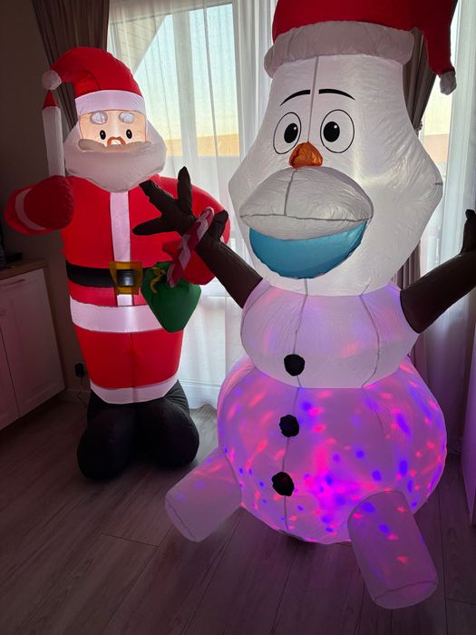 Dmuchany Mikołaj Bałwan