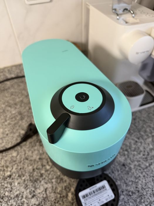 Maquina de cafe Nespresso Vertuo