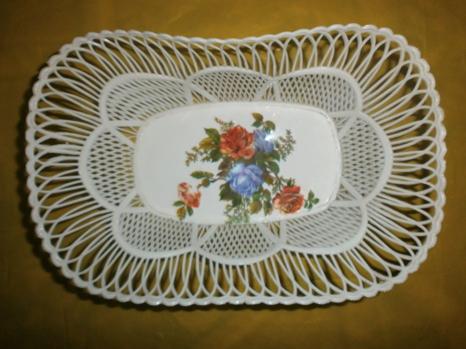 Набор посуды    .