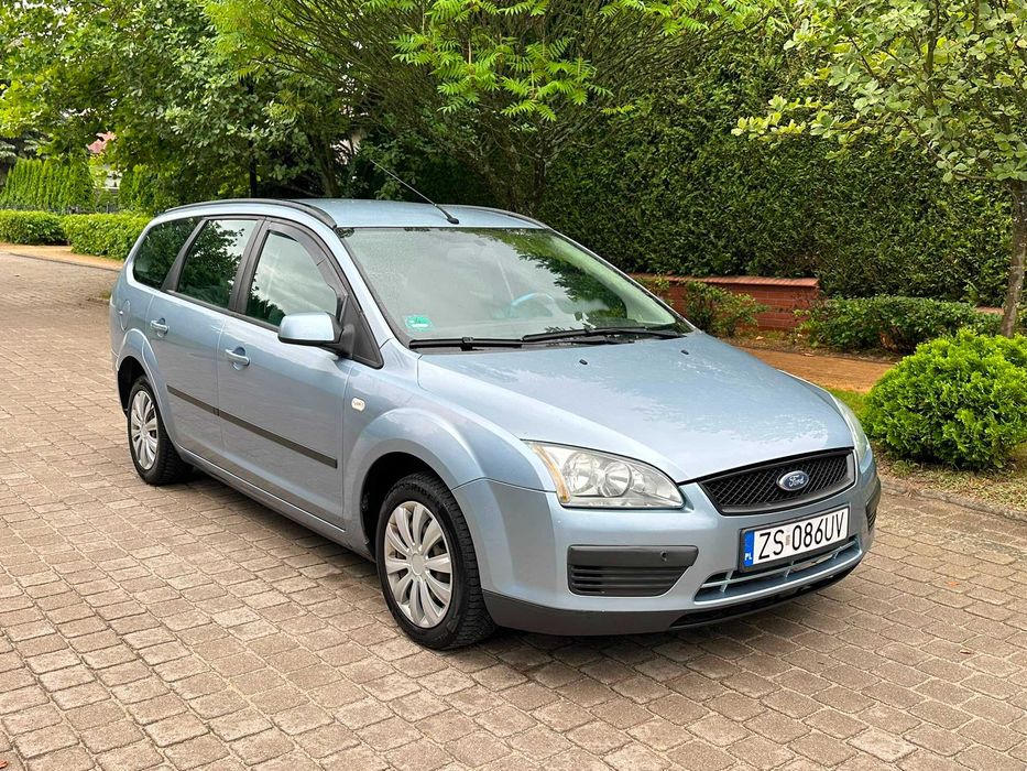 Ford Focus Mk2 1.6 Stan dobry, KLIMA