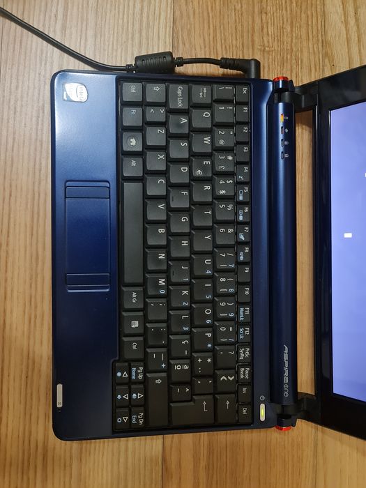 Netbook Acer Aspire One - para arranjo / peças