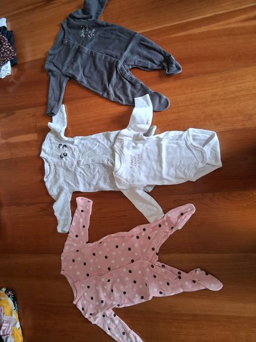 Bodies de menina 6 meses