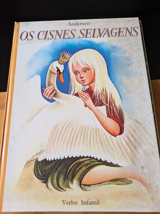 Os Cisnes Selvagens de Andersen