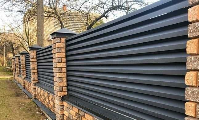 Паркан Жалюзі Ранчо. Забор. Відкатні та розпашні ворота. Штахетники