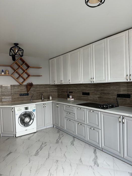 Оренда розкішної квартири , з власним каміном та сонячними панелями