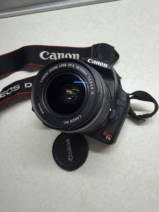 Фотоапарат Canon DS126231