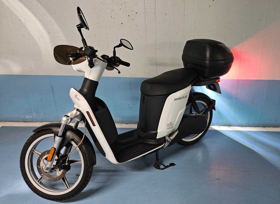 125 CC Mota Scooter Elétrica Askoll eS3