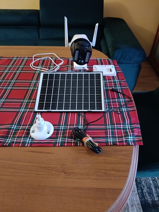 Kamera zewnętrzna solarna V380