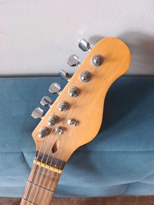 Gitara elektryczna