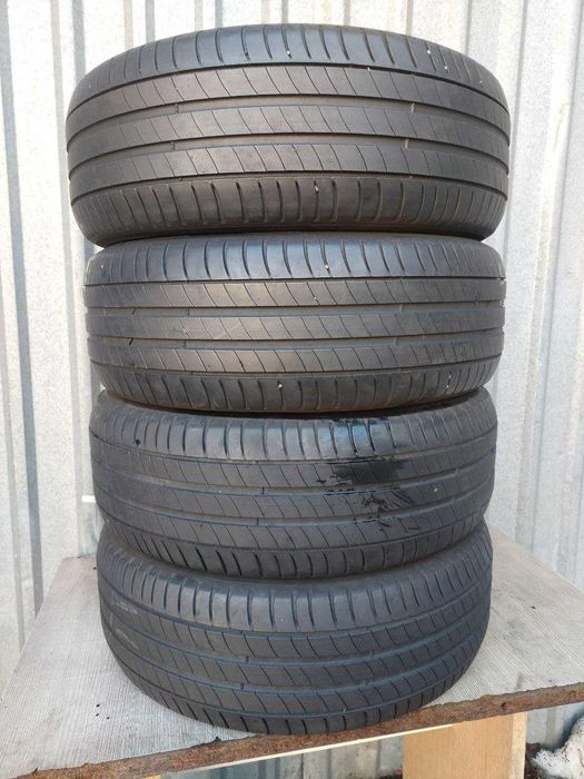 Шини б/у 215 55 R17 Michelin Primacy 3