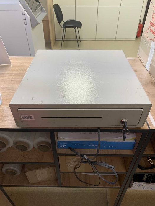 касовий грошовий ящик скринька монетниця