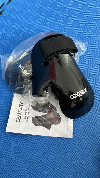 Conjunto de material de Sparring para Taekwondo ou Karate