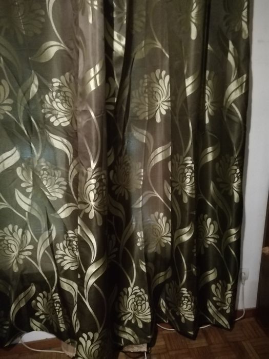 Cortinas em tecido opaco