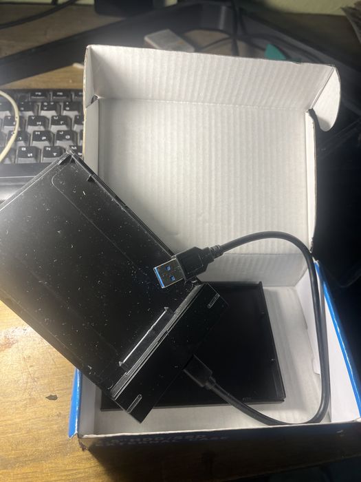 Продам кейс для жесткого диска