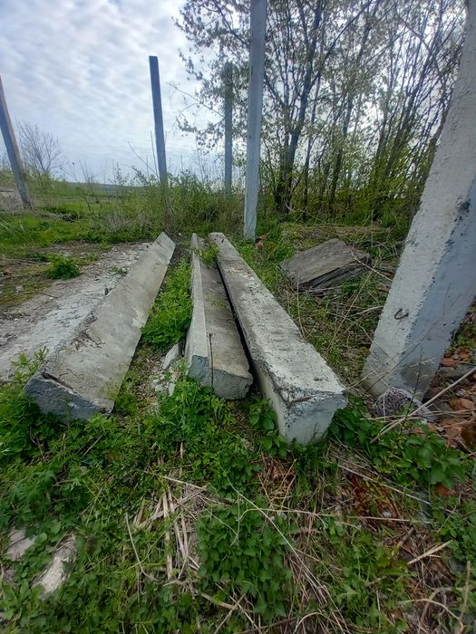 Двухскатні балки колони дорожні плити
