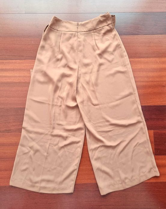 Calças largas castanhas/ caramelo Primark, tamanho 34 - nunca usadas