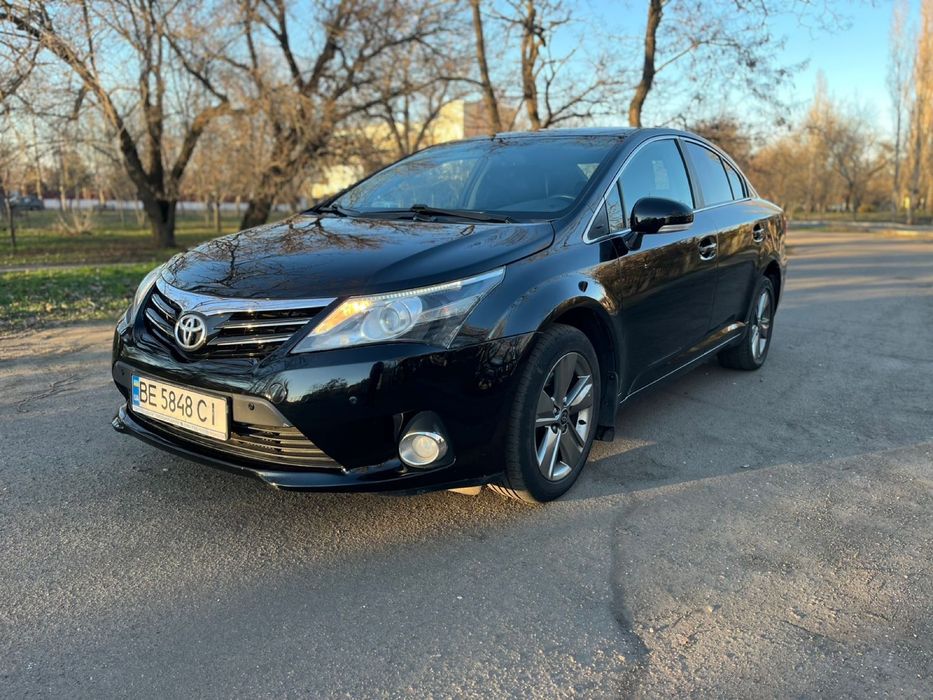 Тойота Авенсіс 2.2 автомат