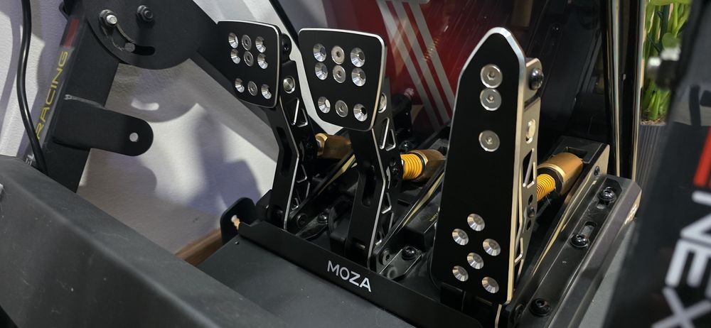 Simulator Simracing Moza