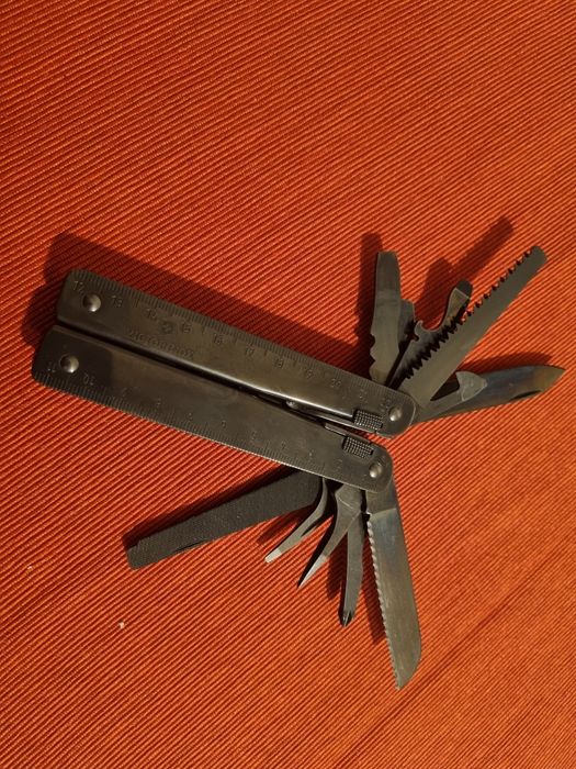 Victorinox Swiss Tool BS multitool czarny SwissTool