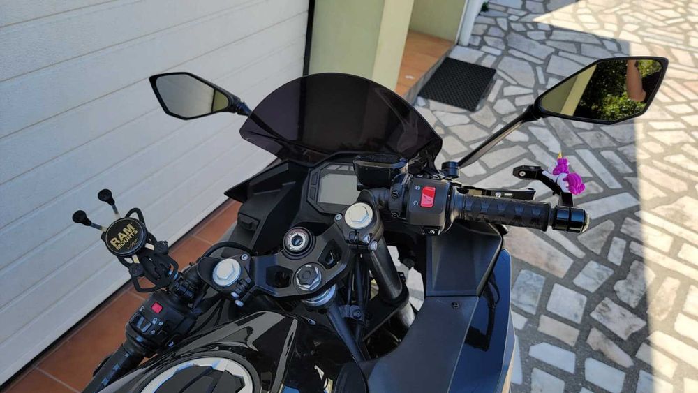 Kawasaki Ninja 500 - 2024