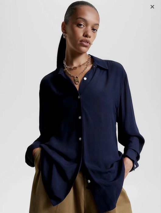 Синя сорочка подовжена