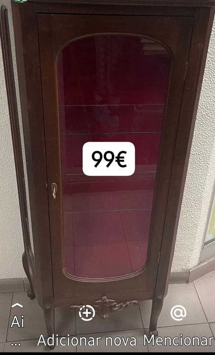 vitrine, madeira com prateleiras em vidro