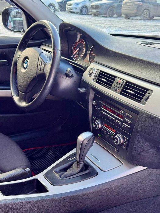 BMW 320D E91 2.0 Дизель Акпп