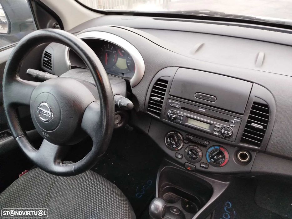 Bom e Barato Nissan Micra 1.2 Visia AC