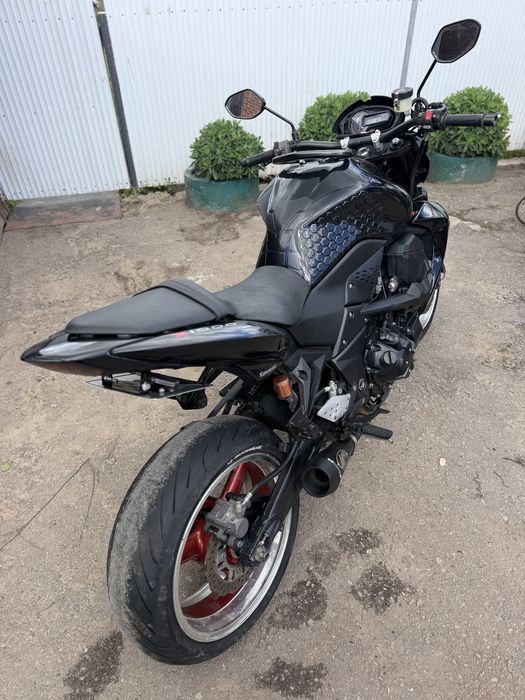 Kawasaki z1000 2010  ( z750 z800 z650 )
