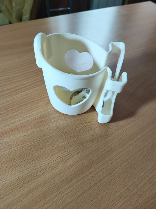 Продам подстаканник для коляски