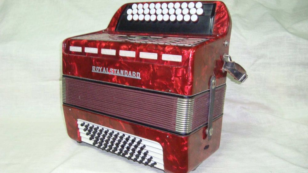 Acordeao Roy Standard  2 Voz. N 245
