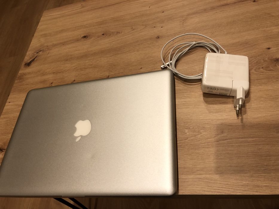 Macbook Pro 15”