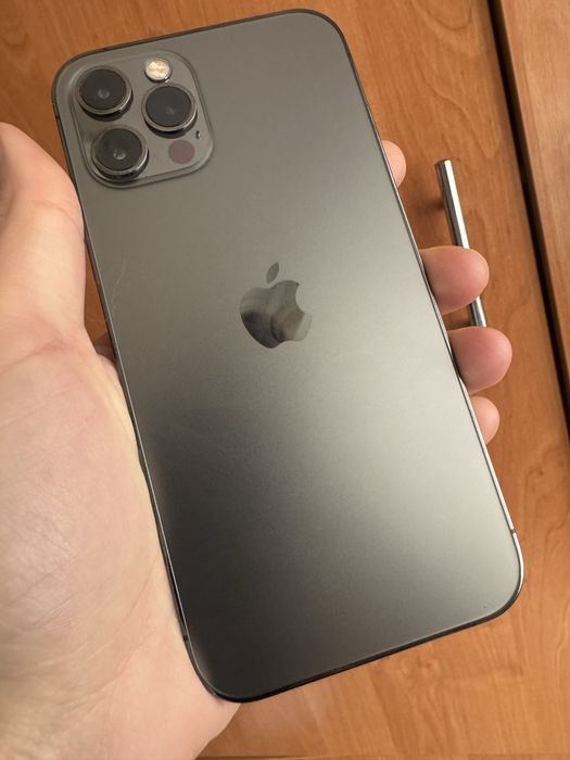 Iphone 12 pro ,128гб чорний