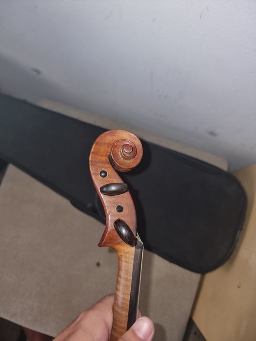 Volino Mirecourt 4/4