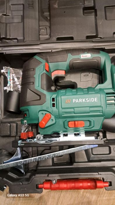 Akumulatorowa wyrzynarka 20 V