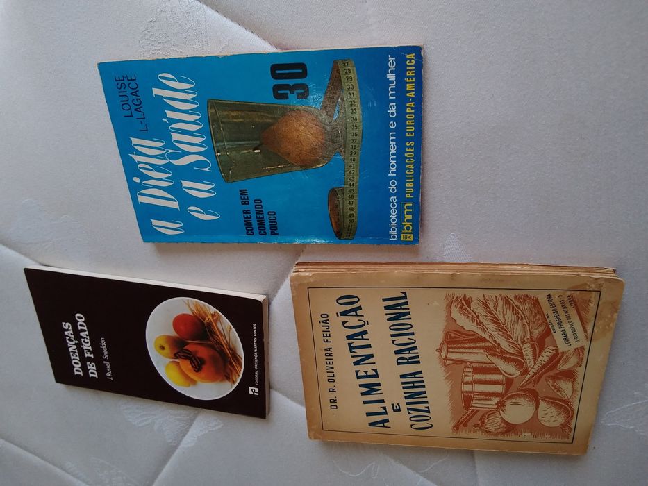 3 livros antigos tudo 5€